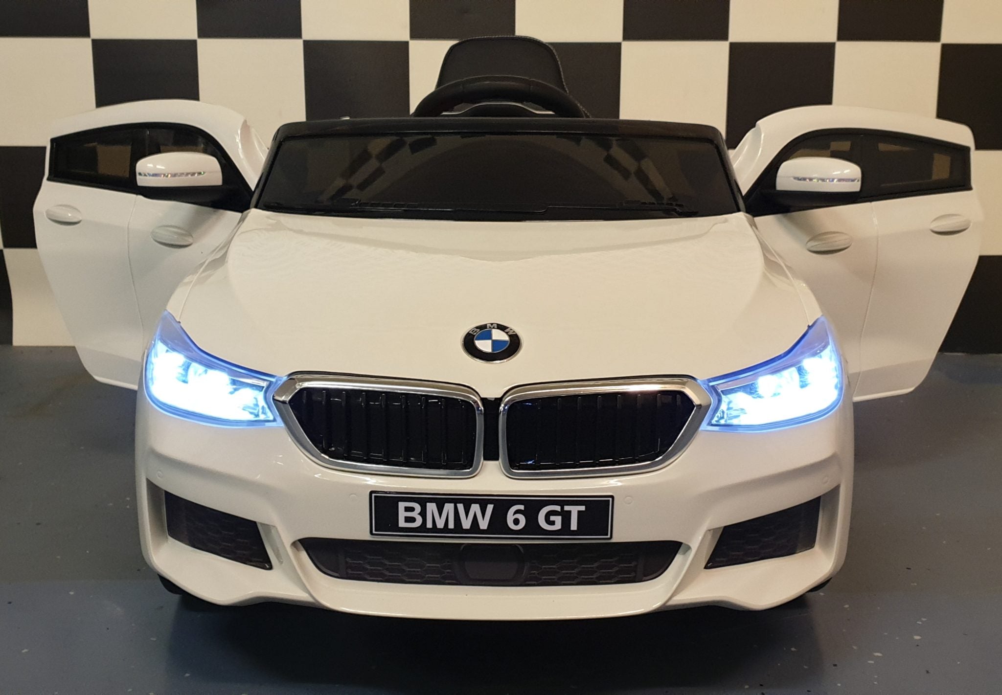 BMW GT 12V White
