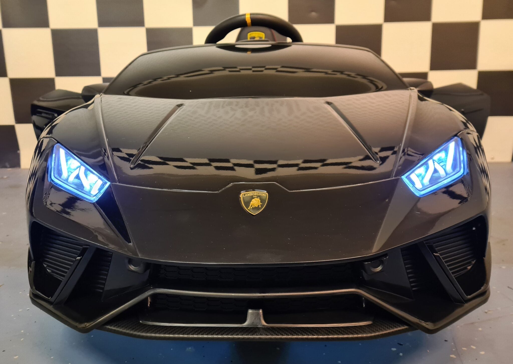 Lamborghini Huracan 12V Black