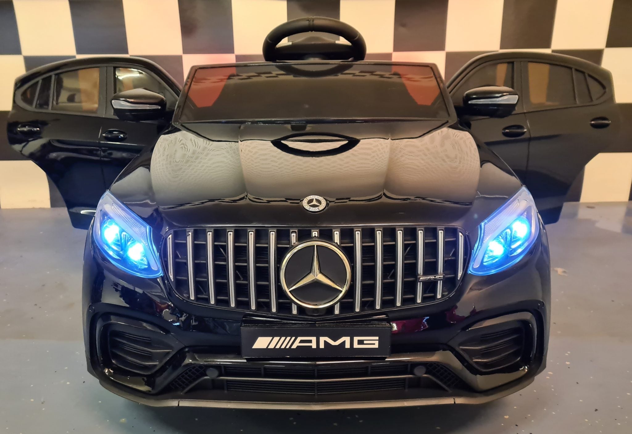 Mercedes GLC 63 1-seater Black