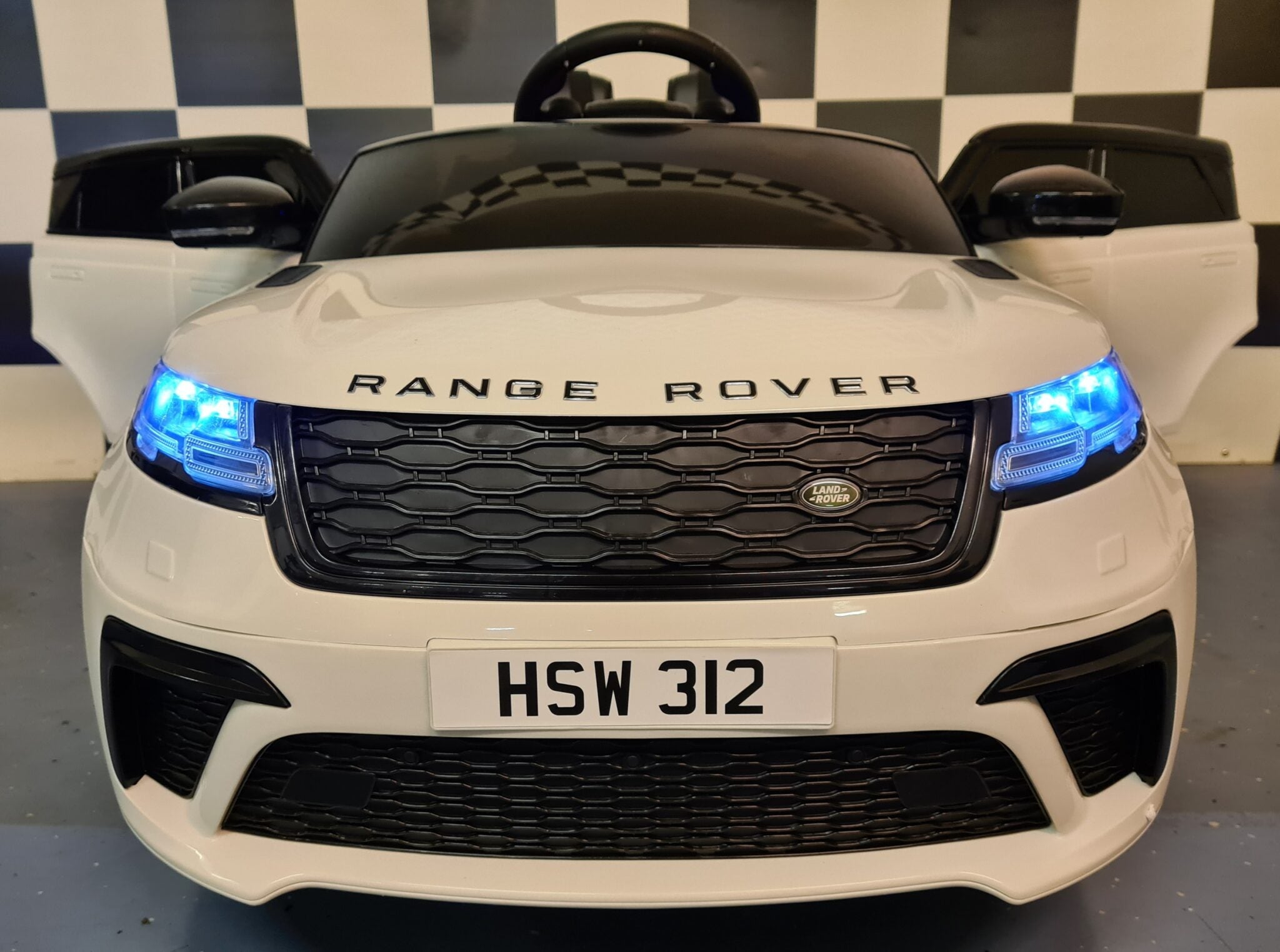 Range Rover Velar 12V White