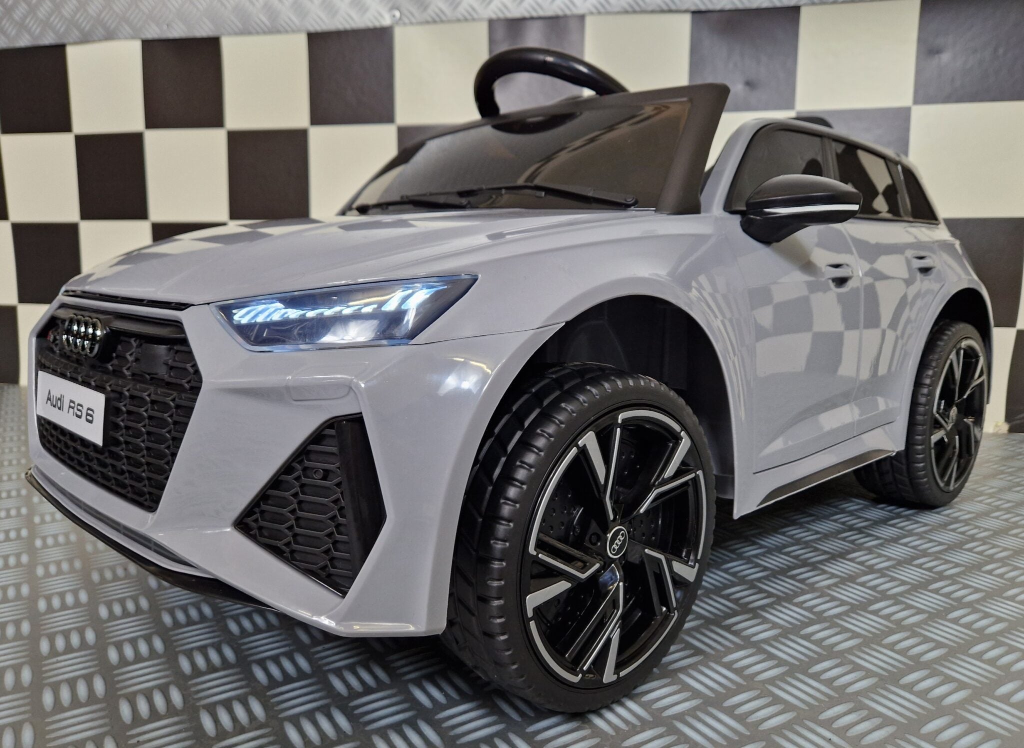 Audi RS 6 Nardo Grey