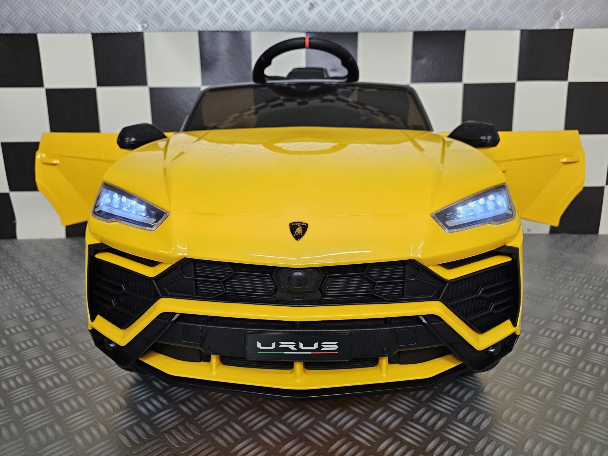 Lamborghini Urus 12V Yellow