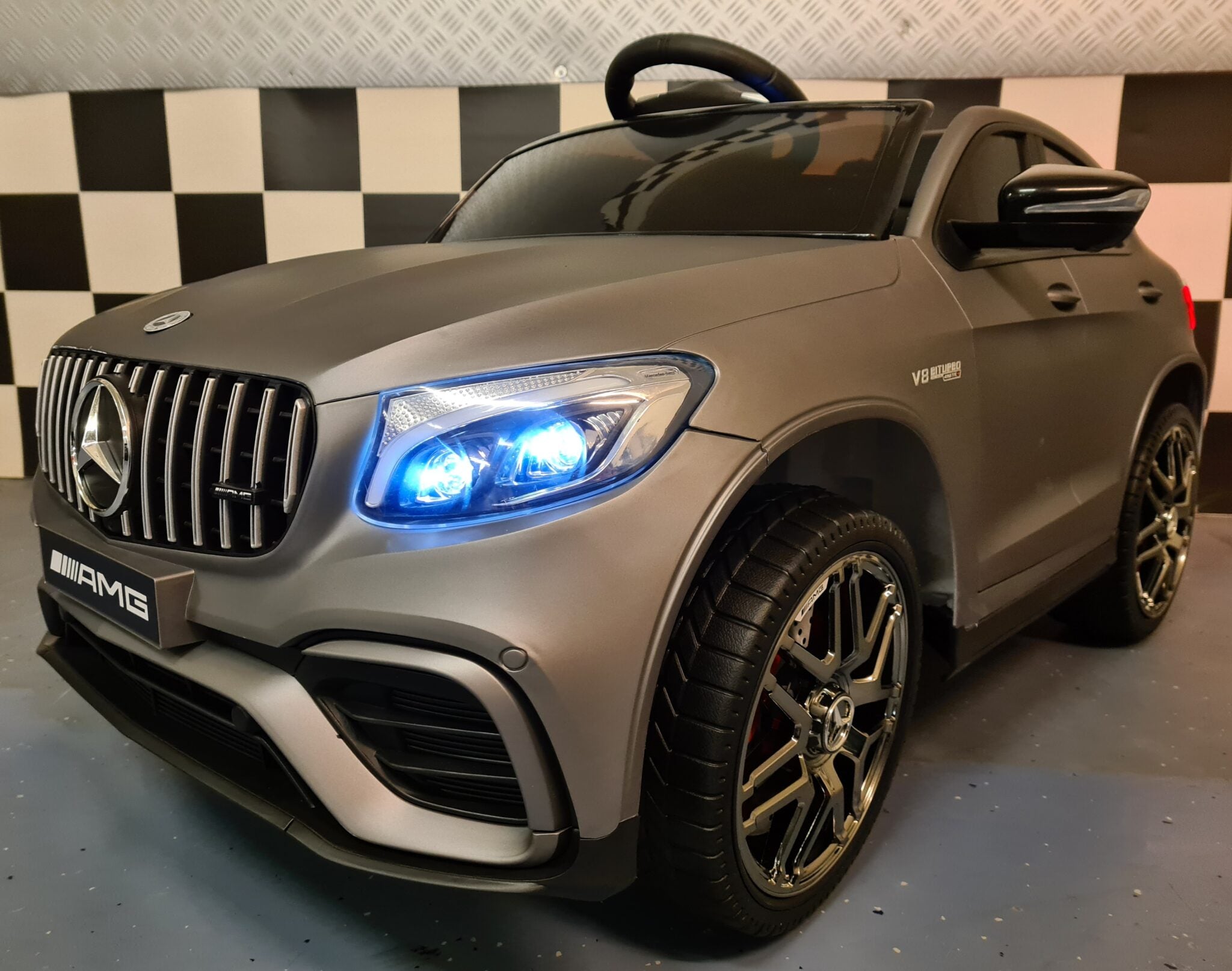 Mercedes GLC 63 Grey