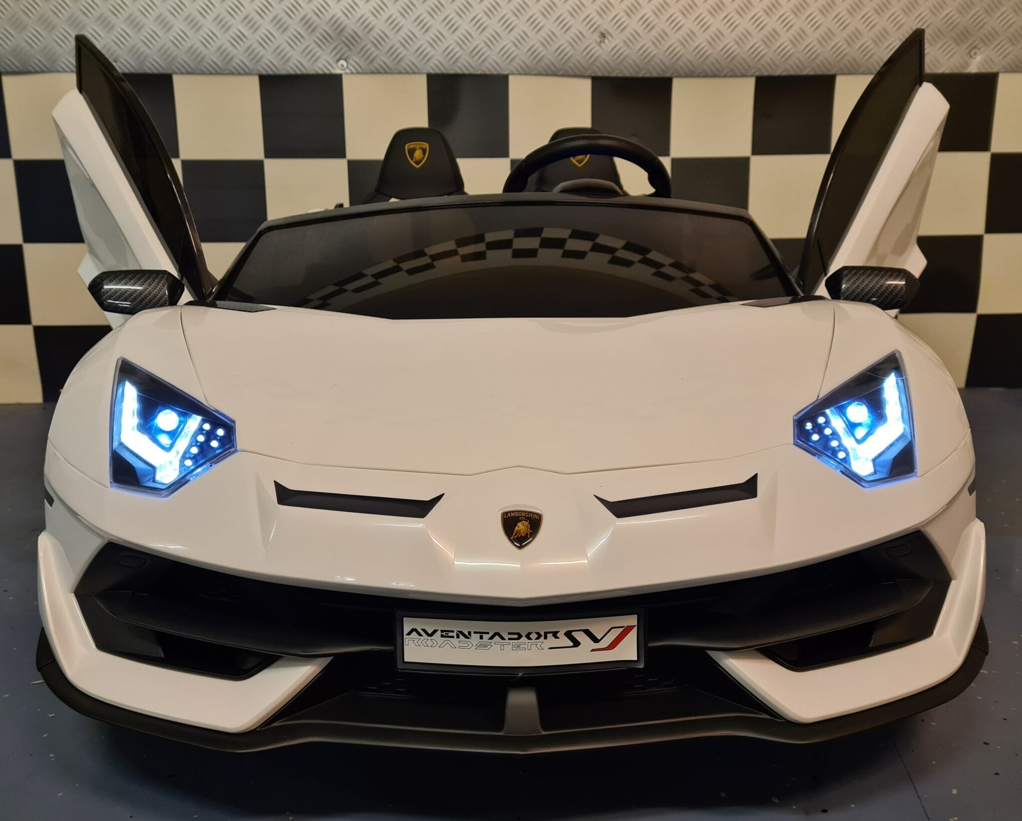 Lamborghini Aventador 24V 2-seater White