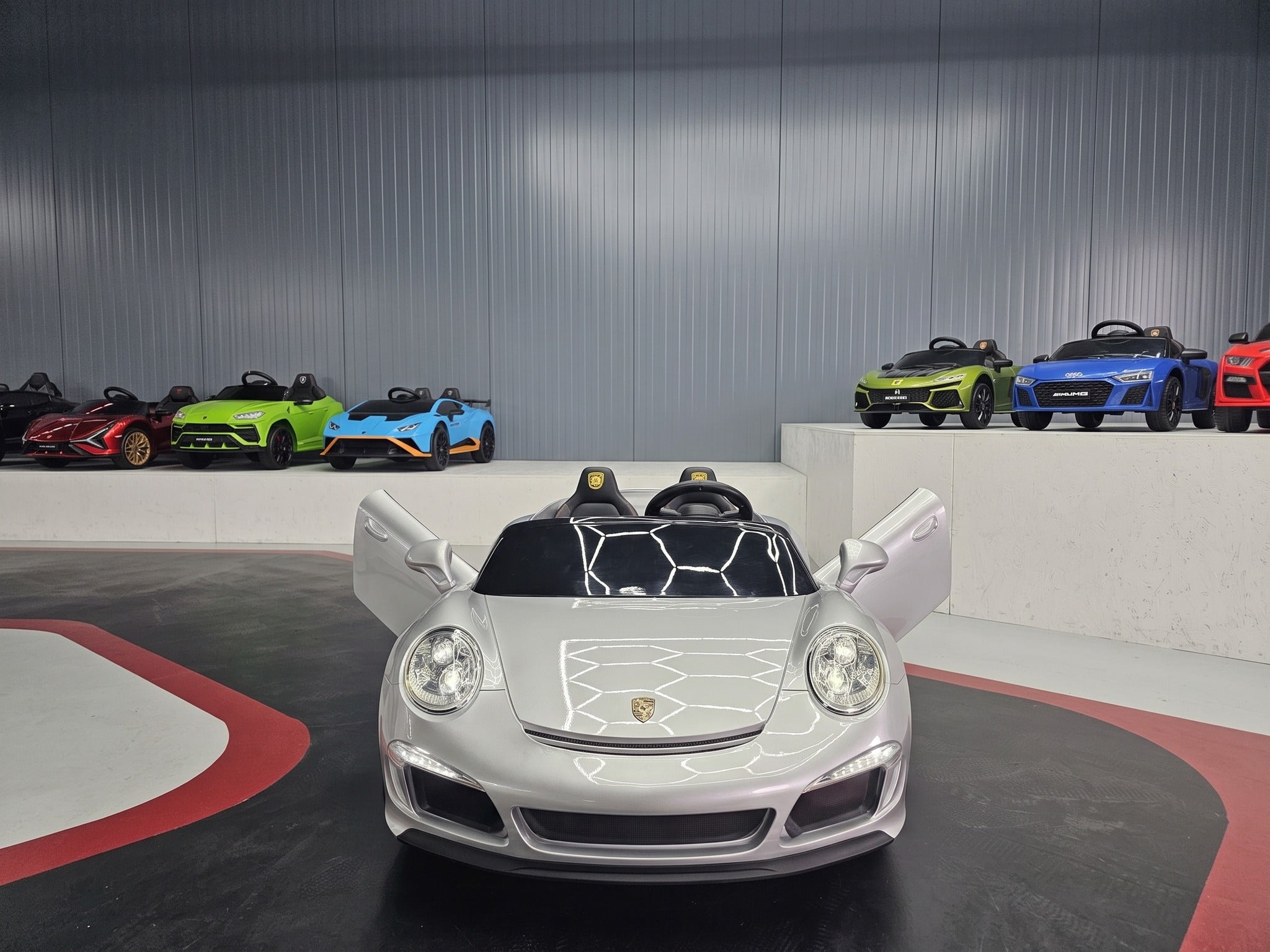 Porsche RUF 24V Silver front