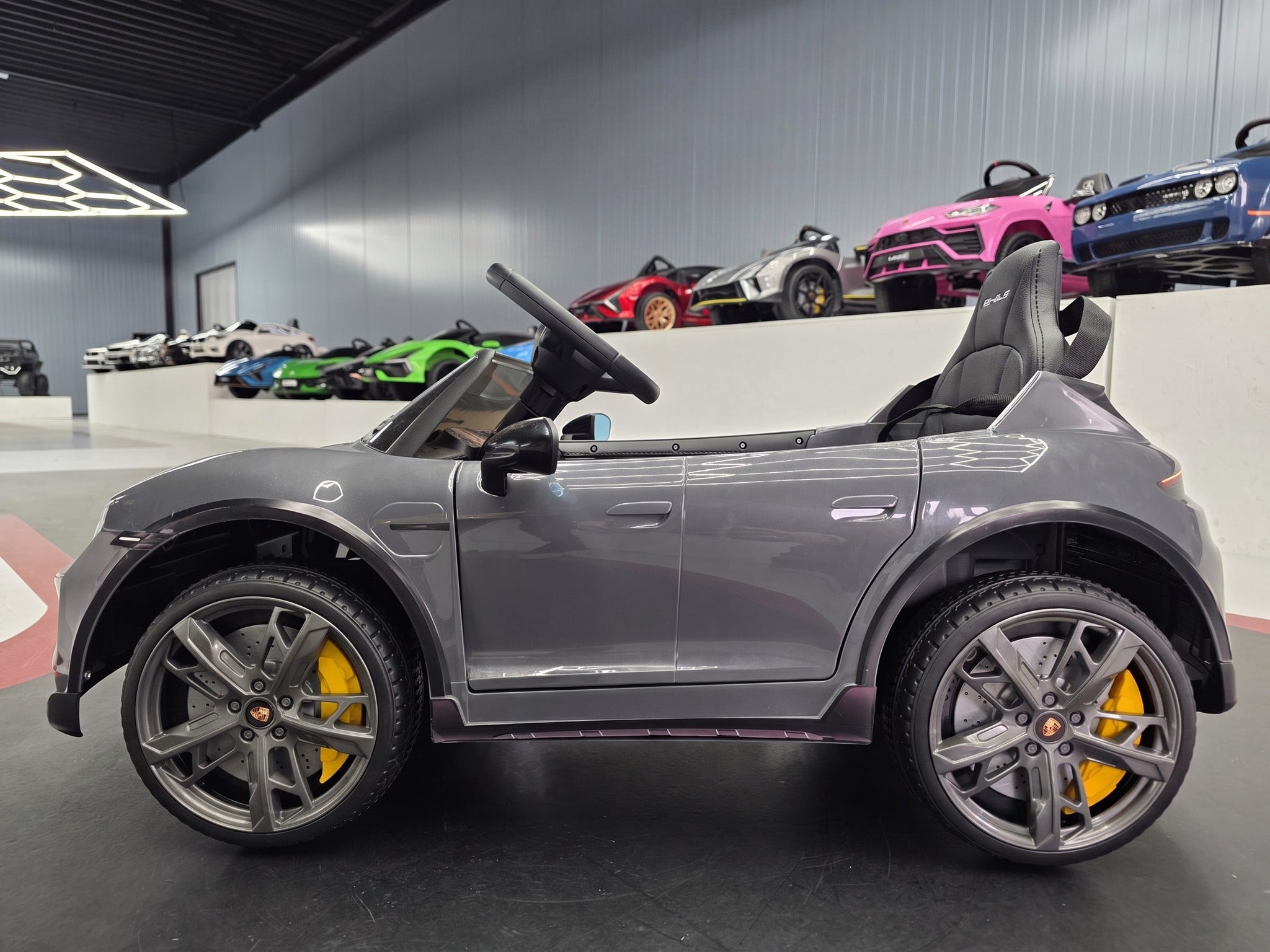 Porsche Taycan 12V 1-seater Grey side
