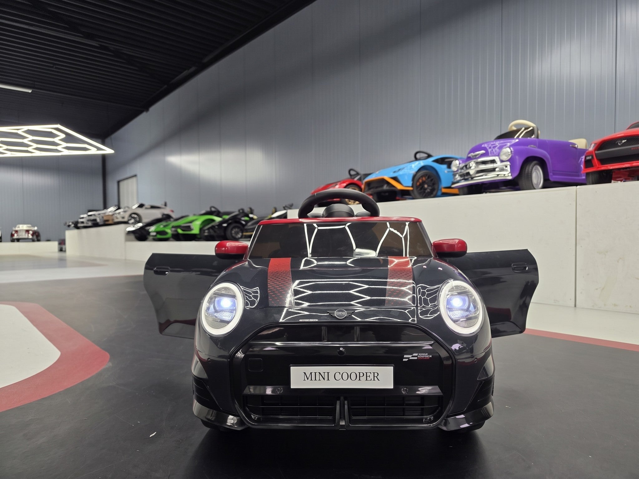 Mini Cooper S 12V Black front